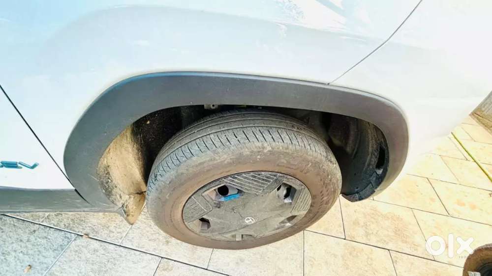 Tata Punch Ev 2025 Electric 14000 Km Driven