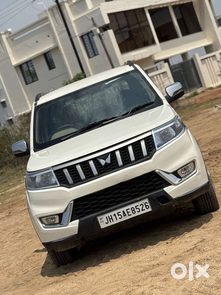 Mahindra Bolero Neo N8, 2023, Petrol