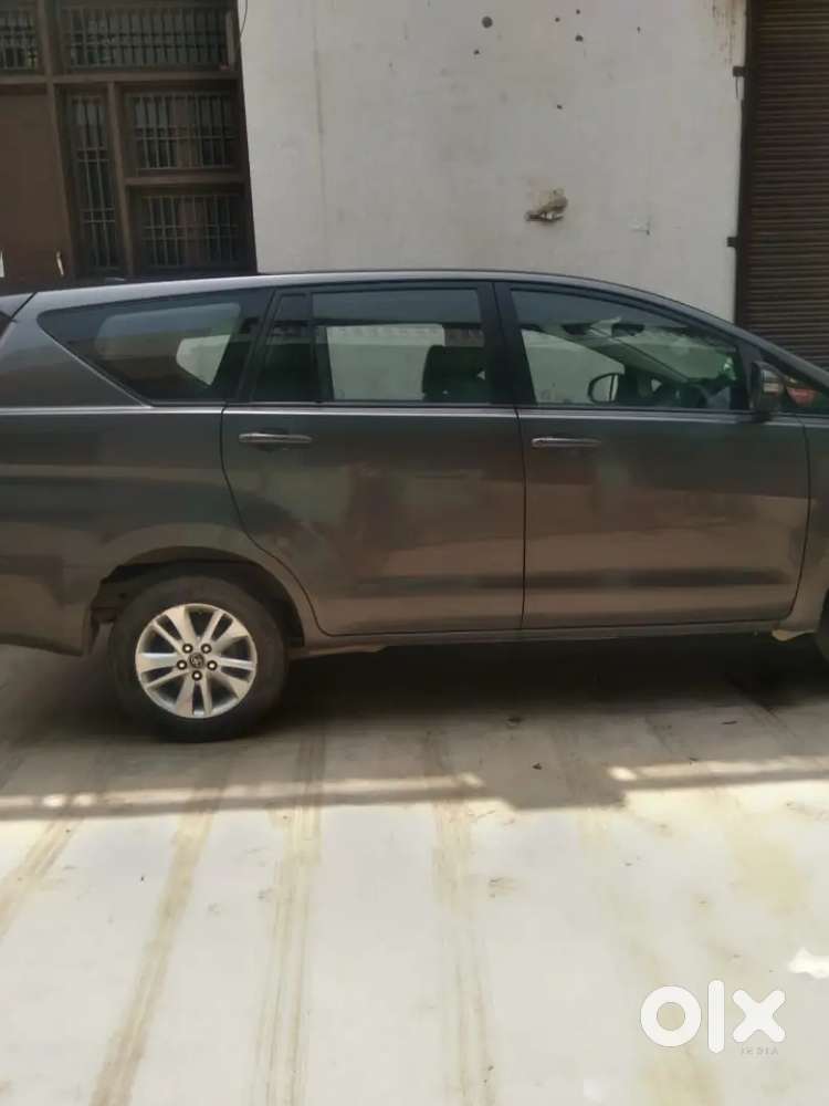 Toyota Innova Crysta 2019 Diesel 127608 Km Driven