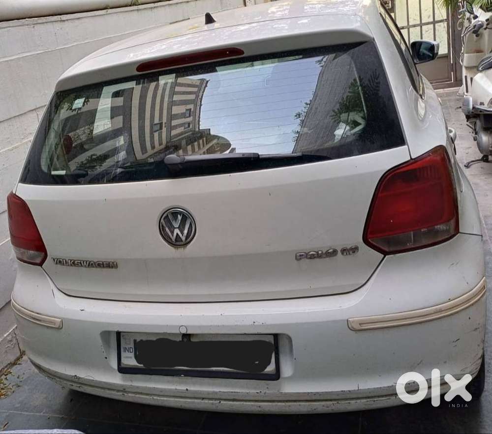 Volkswagen Polo 1.6 Highline Petrol 2012  48,000 Km Genuine  Excelle