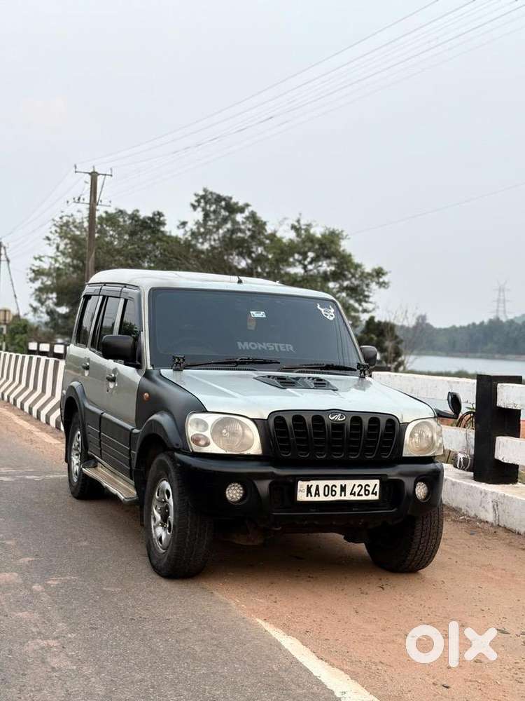 Mahindra Diesel Car 2005