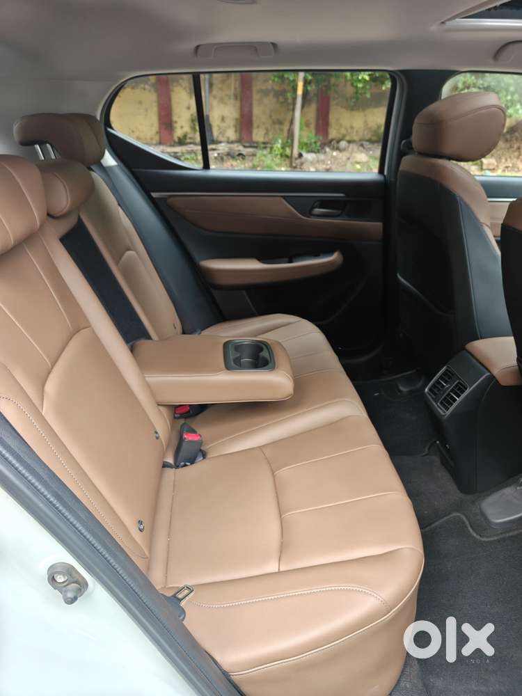Honda Elevate Zx Cvt, 2025, Petrol