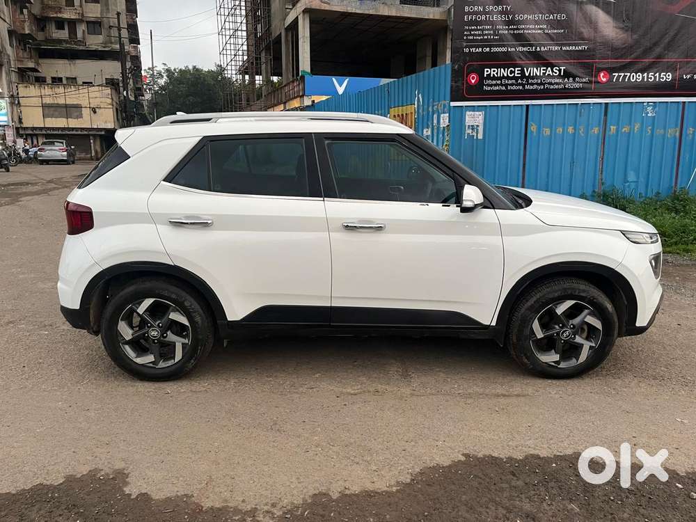 Hyundai Venue Sx (o) Mt 1.5 Diesel, 2020, Diesel