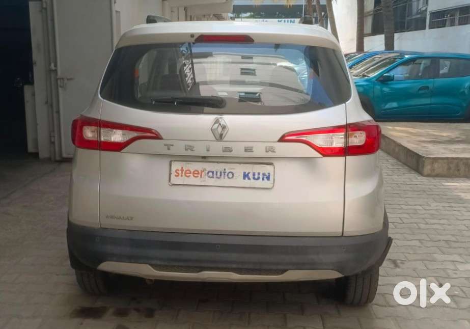 Renault Triber Rxz, 2022, Petrol