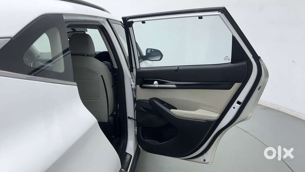 Kia Seltos 1.5 Htx At Petrol, 2020, Petrol