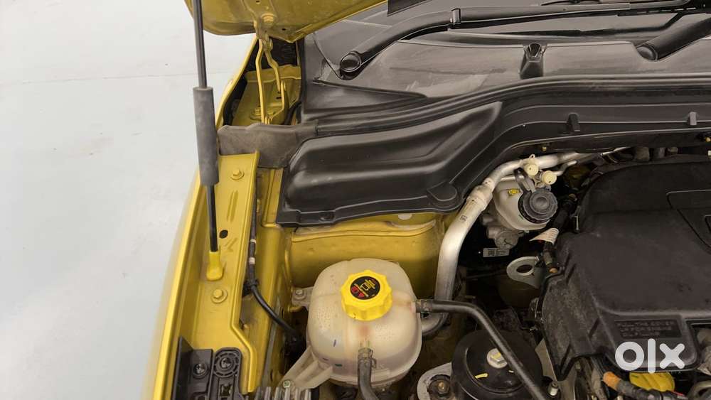 Mahindra Xuv 3xo Ax7l 1.2 Petrol At (pg), 2024, Petrol