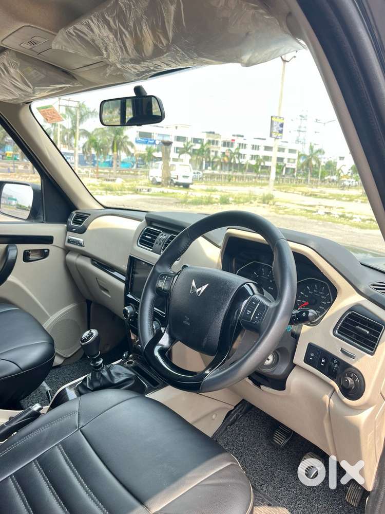 Mahindra Scorpio S11 Mt 7s, 2022, Diesel