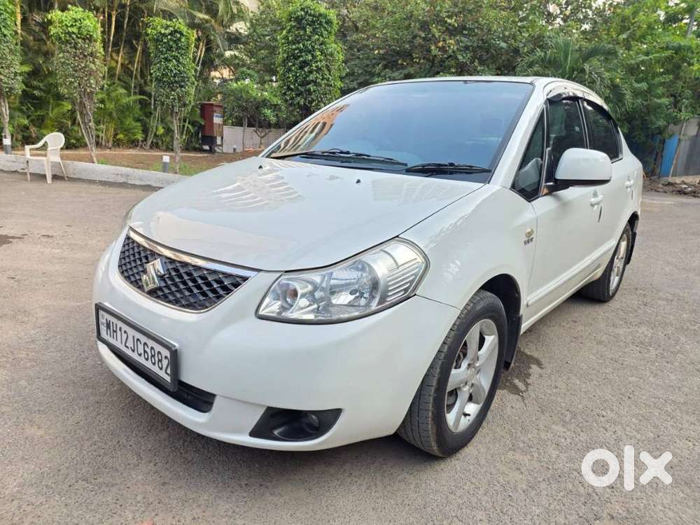 Maruti Suzuki Sx4 Zxi Mt Bsiv Leather, 2012, Petrol