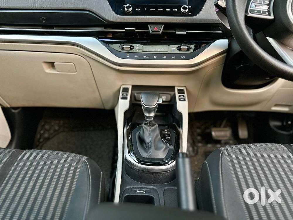 Kia Carens 1.4 Prestige Plus Turbo Dct 7 Str, 2024, Diesel