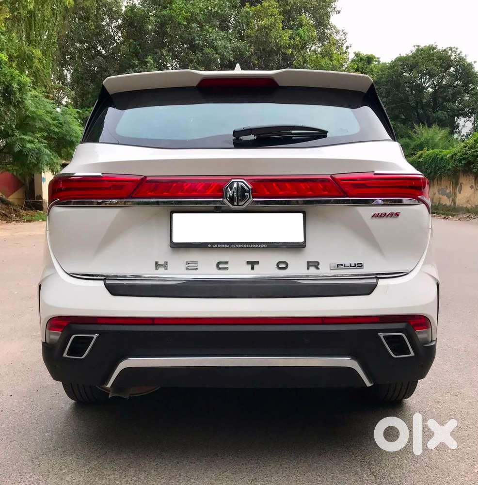 Mg Hector Plus Savvy Pro 1.5 Turbo Petrol Cvt 6 Str Dual Tone, 2024,..