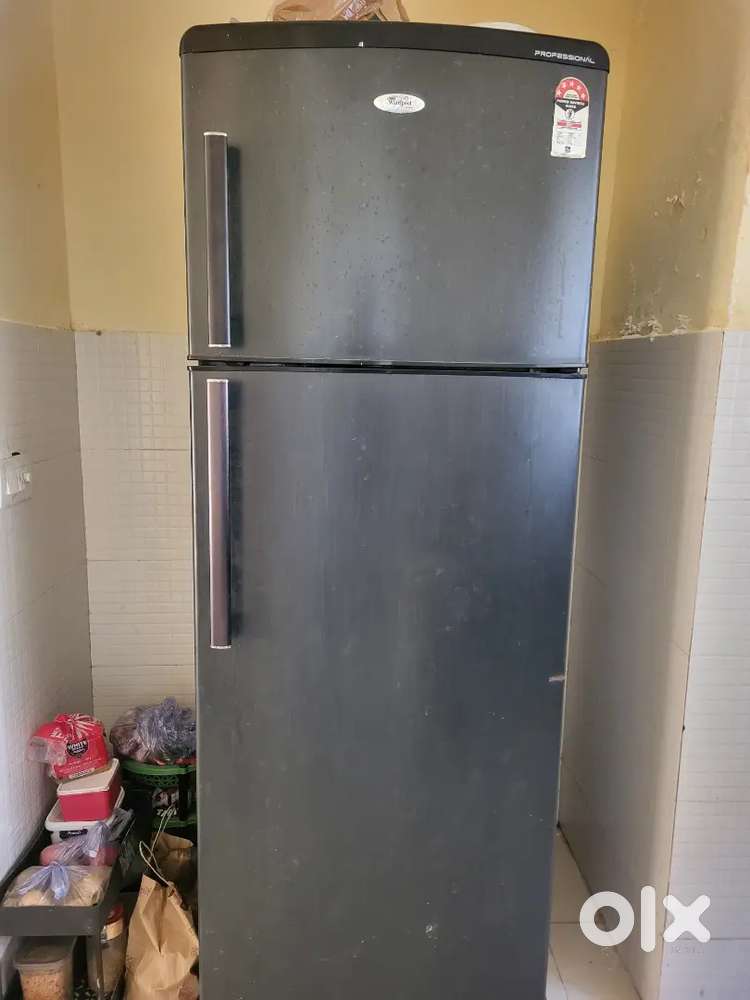 Whirlpool double door  fridge is avilable for 10k only
