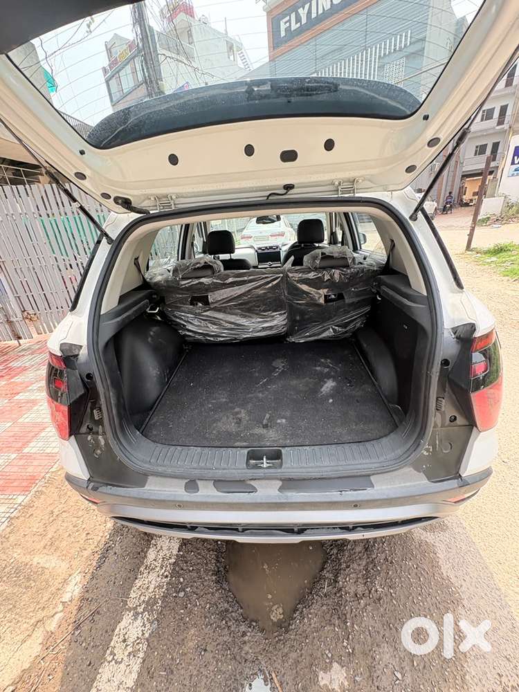 Hyundai Creta 2023 Diesel 24000 Km Driven