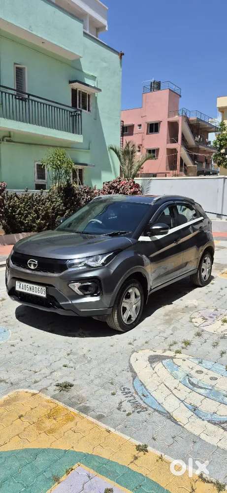 Tata Nexon Xm S (sunroof) 2020 Petrol Manual 43k Single Driven