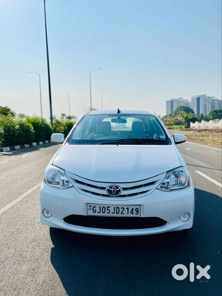 Toyota Etios Liva 2013