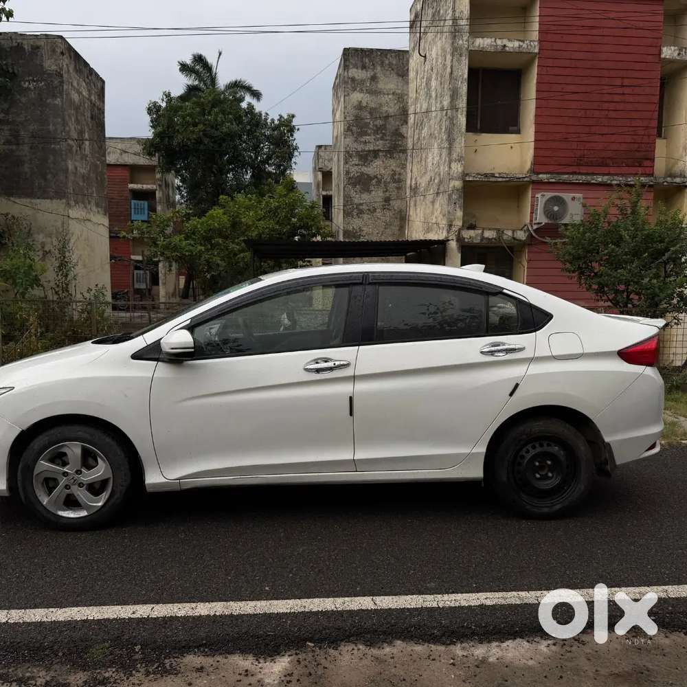 Honda City 2015 Petrol 62000 Km Driven
