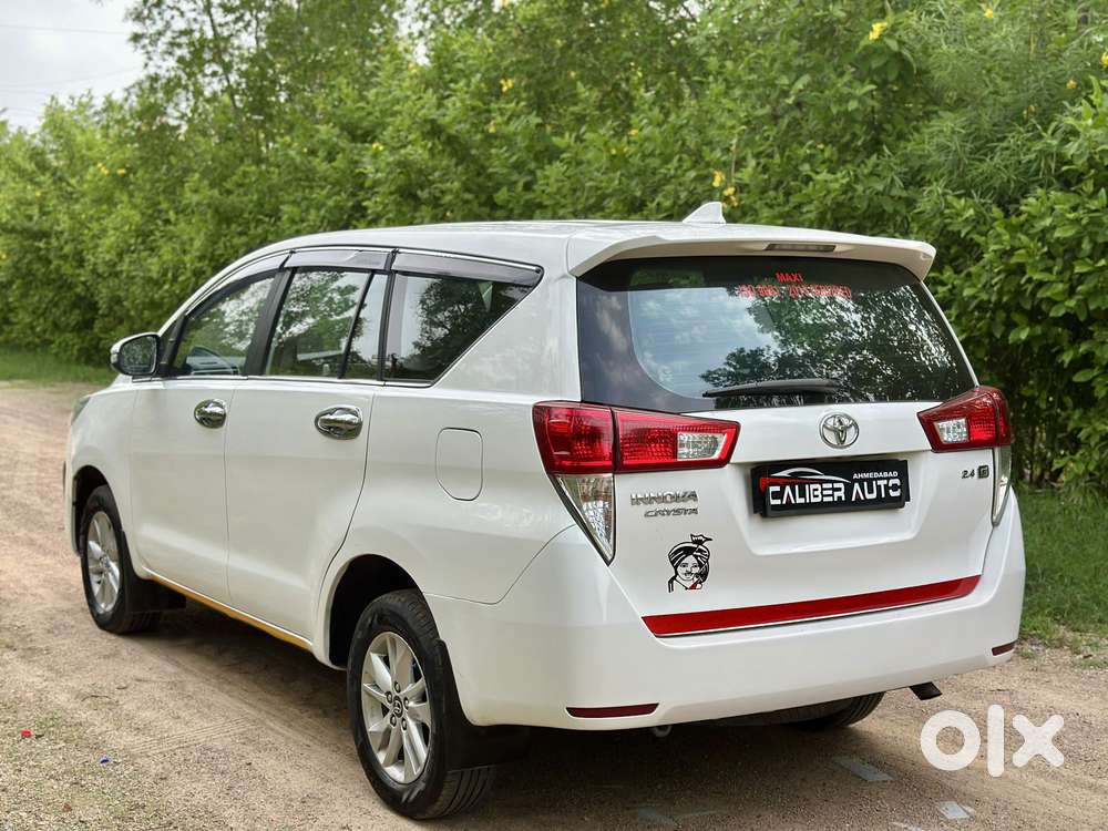 Toyota Innova Crysta 2.4 G Mt 8s, 2019, Diesel