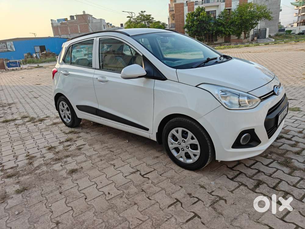 Hyundai Grand I10 Sportz 1.2 Kappa Vtvt, 2015, Petrol