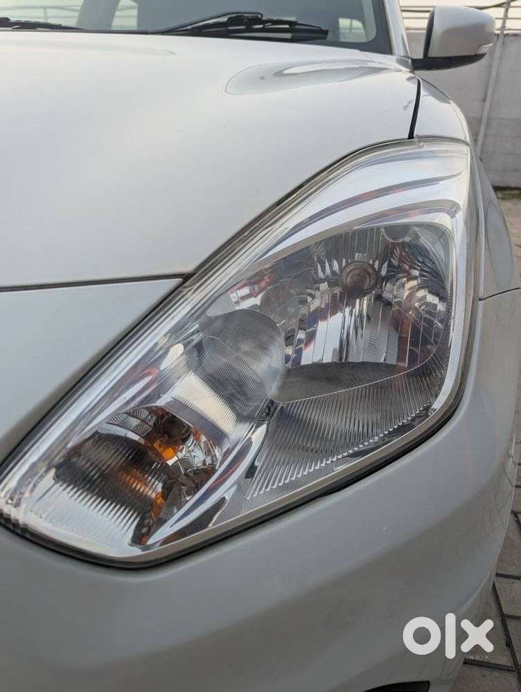 Maruti Suzuki Dzire 1.2 Vxi Amt, 2021, Petrol