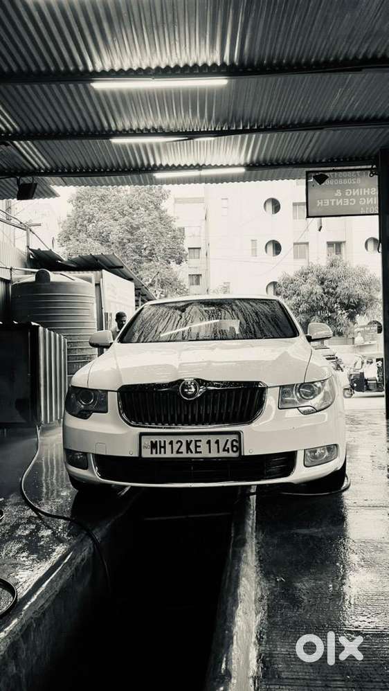 Skoda Superb 2013 Petrol Well Maintained Also Perfct Condition