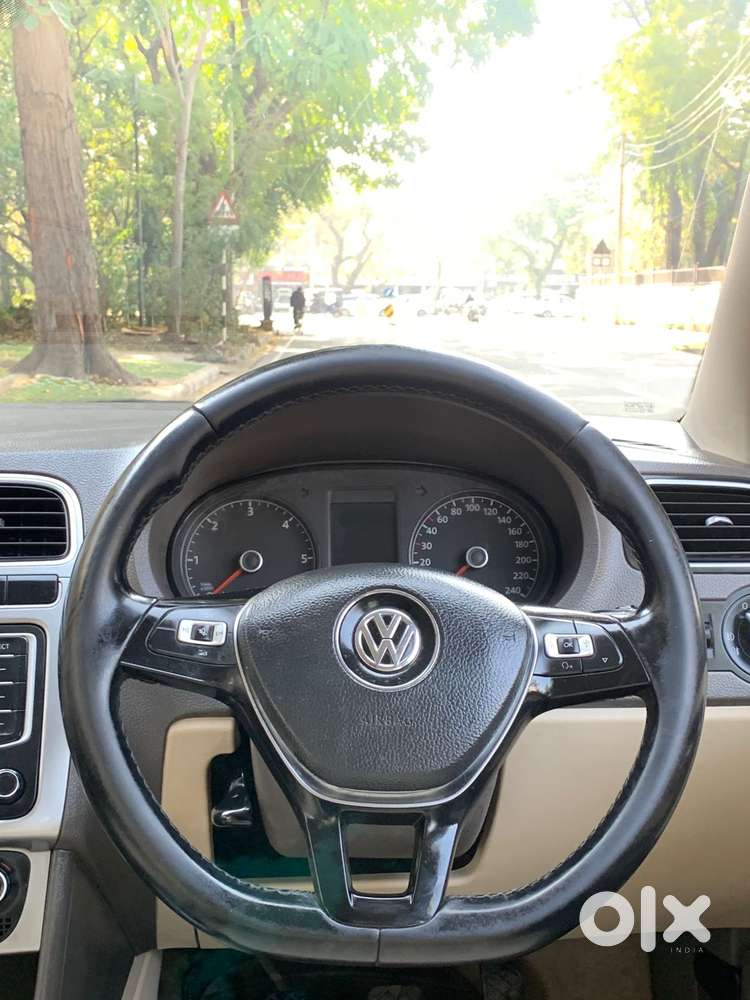 Volkswagen Vento 2013-2015 1.6 Highline, 2015, Diesel