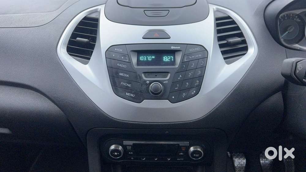 Ford Figo 2012-2015 Petrol Titanium, 2017, Petrol