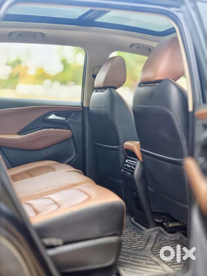 Mg Hector Plus Sharp Pro 2.0 Turbo Diesel 7 Str, 2023, Diesel