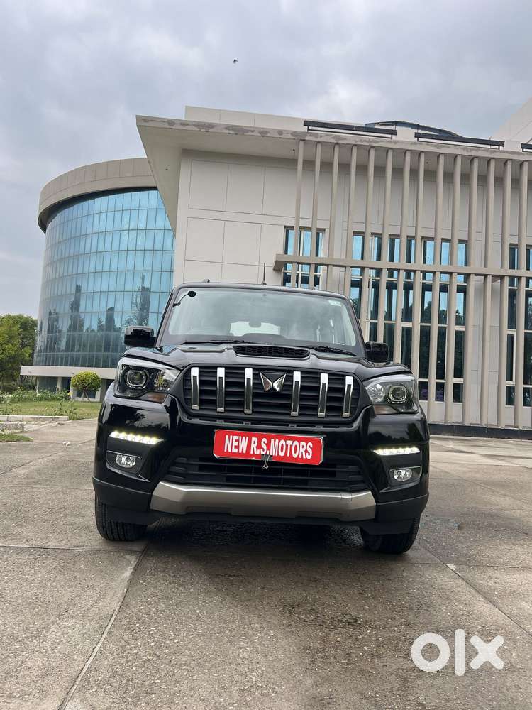 Mahindra Scorpio Classic 2.2 S 11 Mt 7 Cc, 2024, Diesel