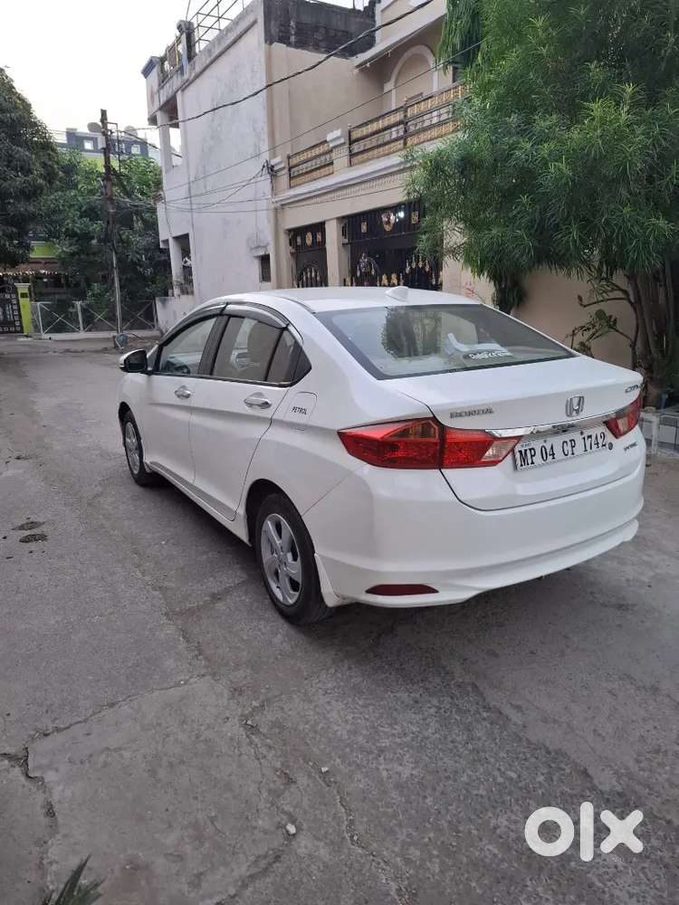 Honda City Petrol 2015 Model Excellent Condition Only 29000 Km Driven