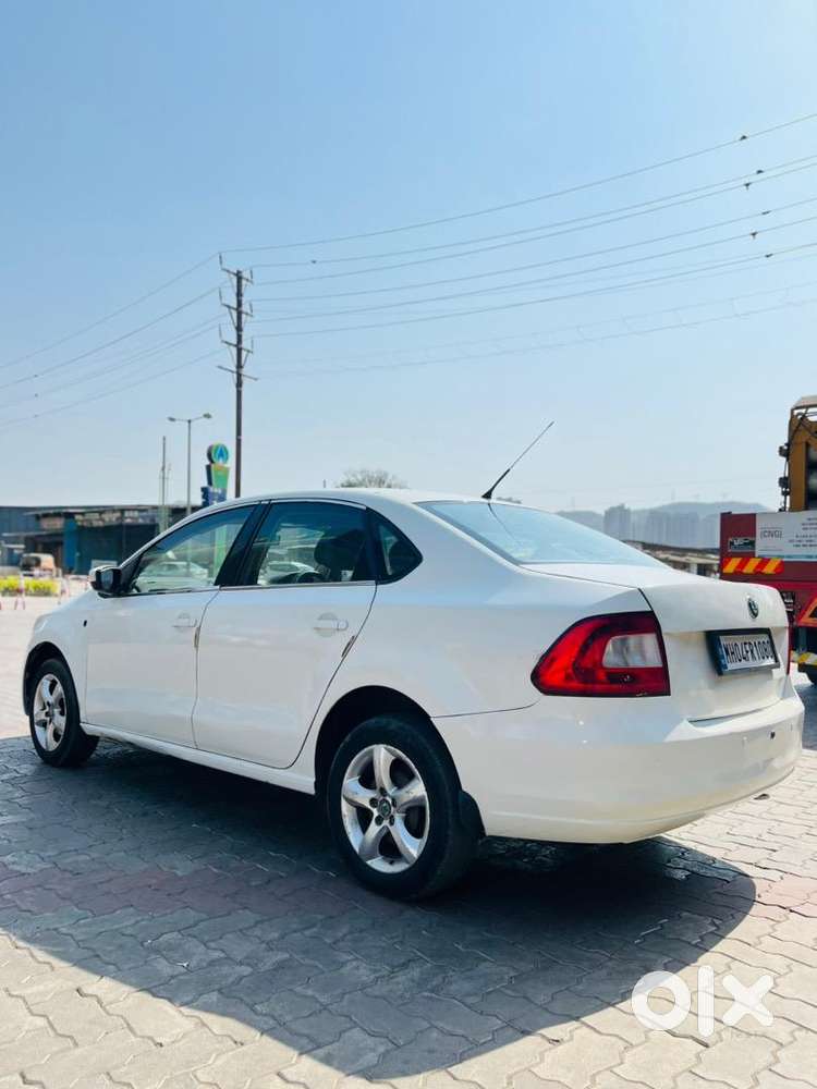 Skoda Rapid 2012 Cng & Hybrids 98000 Km Driven