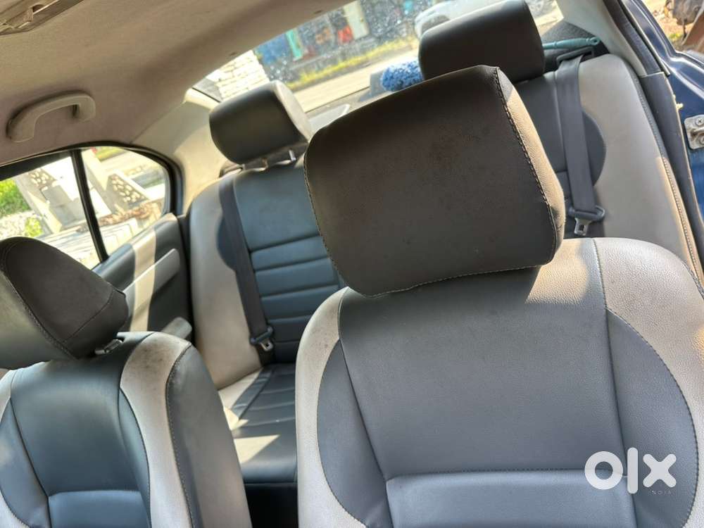 Maruti Suzuki Swift Dzire 2011 Petrol Well Maintained