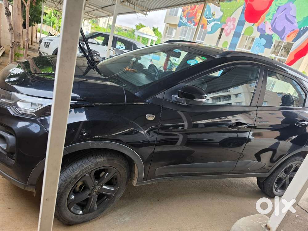 Tata Nexon Petrol Zxa +o Amt 2022