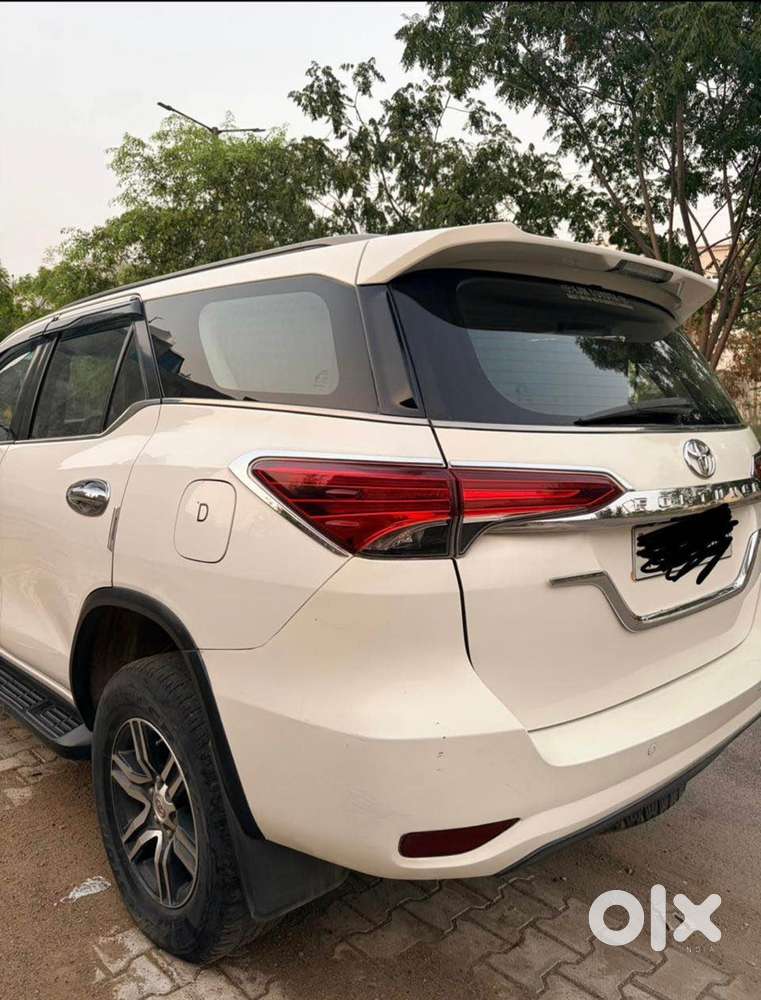 Toyota Fortuner Diesel 2018