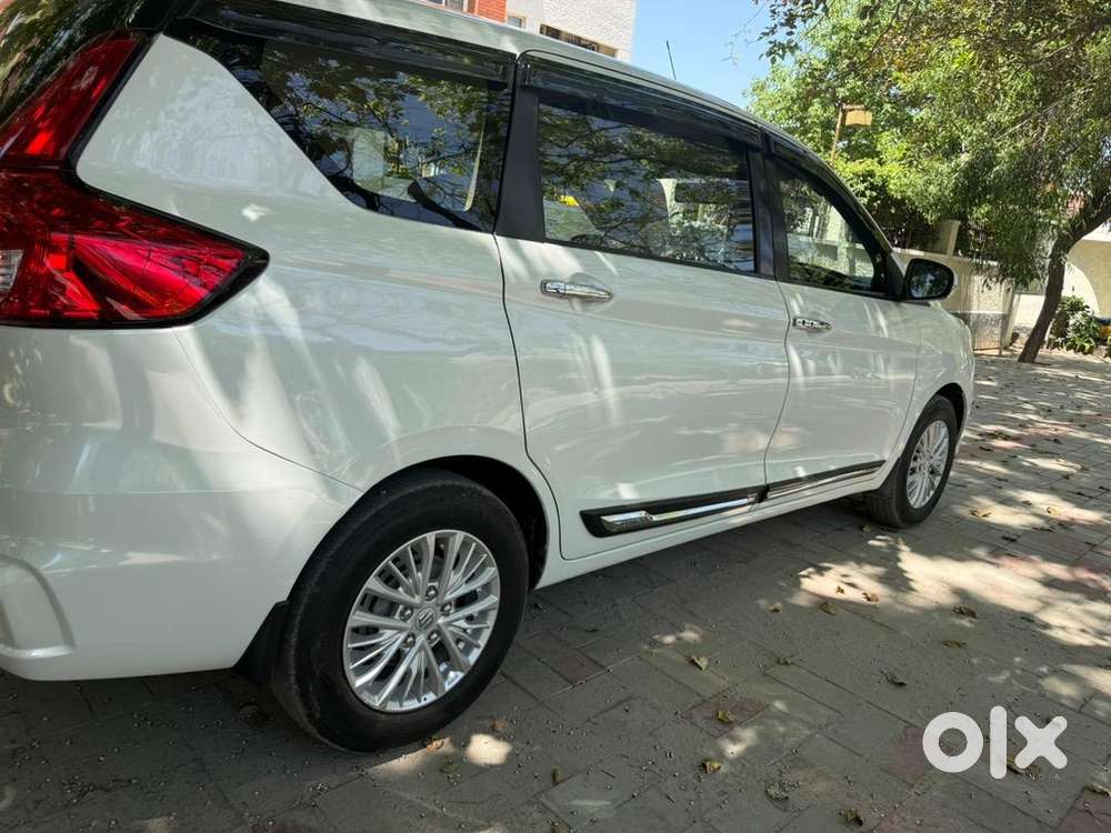 Maruti Suzuki Ertiga 2019 Petrol 90000 Km Driven