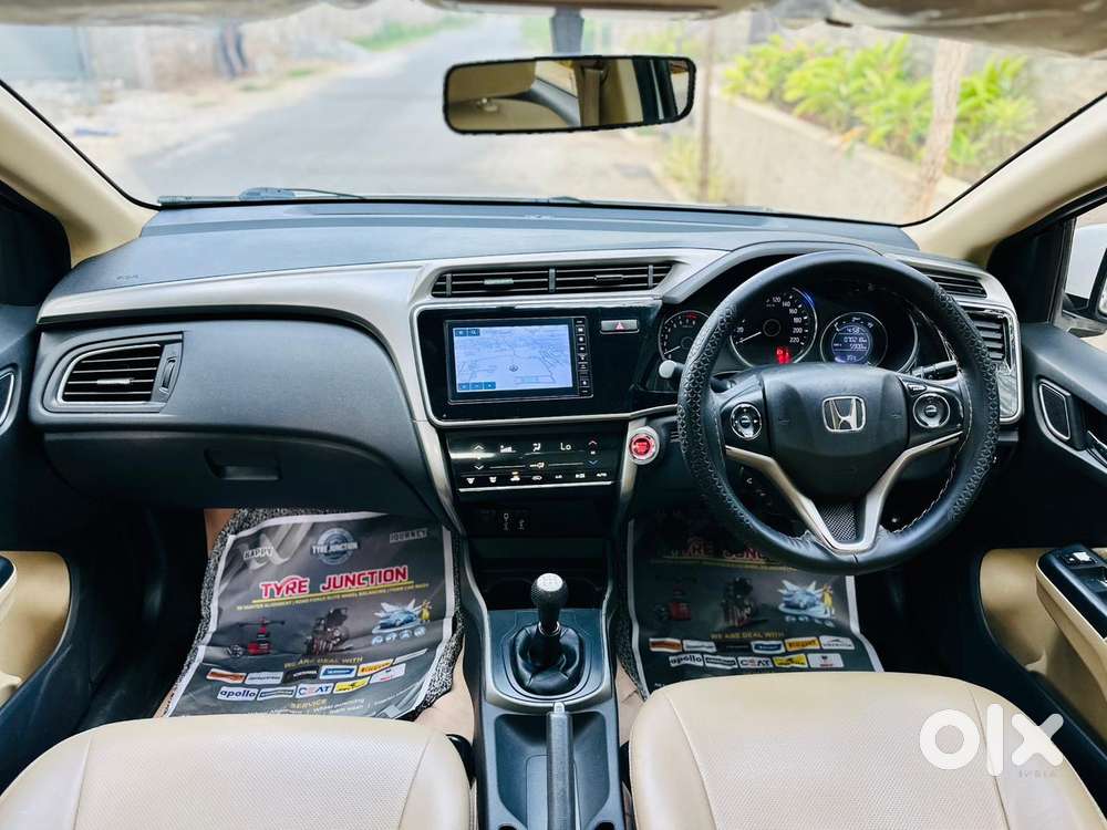 Honda City V Mt Exclusive, 2022, Petrol