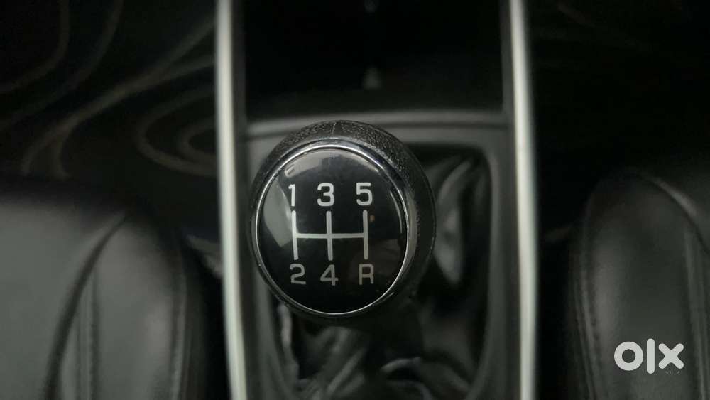 Maruti Suzuki Baleno Zeta, 2017, Petrol