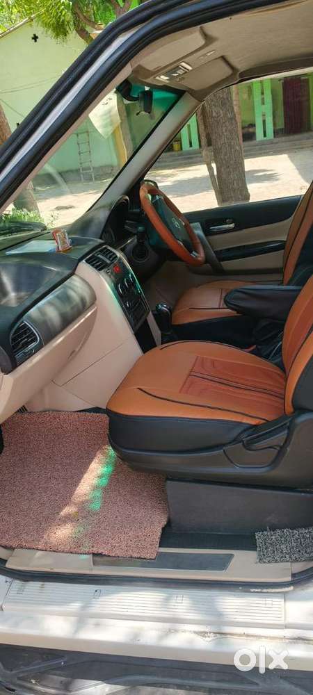 Tata Safari Storme 2013 Diesel 150000 Km Driven