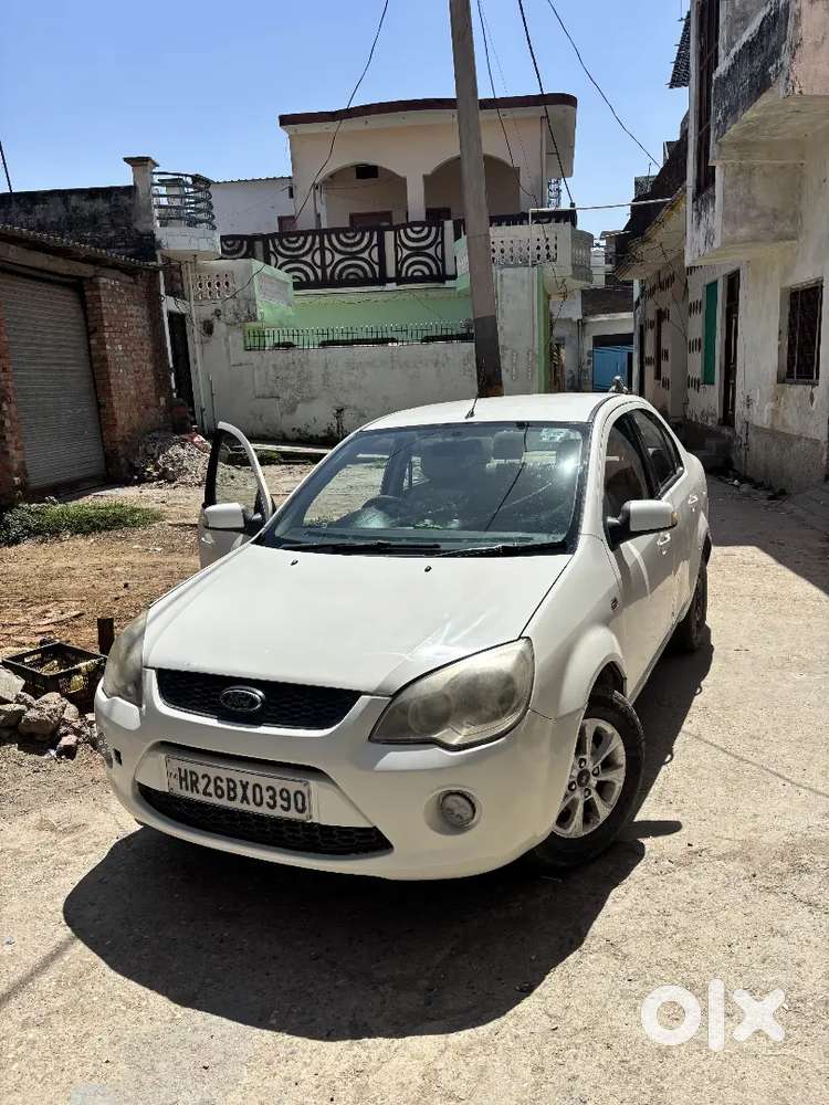 Ford Fiesta Good Condition,top Model ,full Automatic, Power Window,