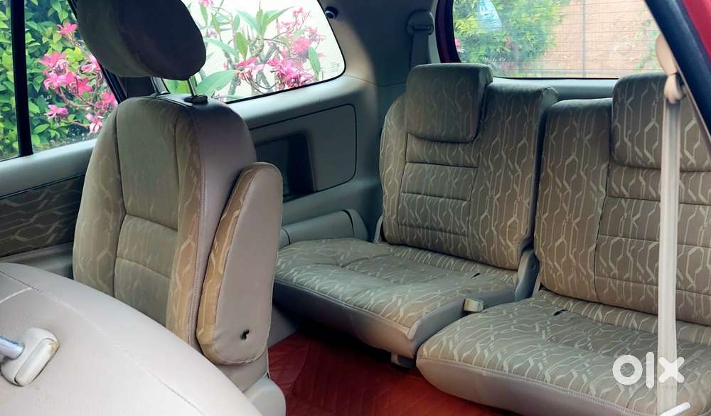 Toyota Innova 2.5 V 7 Str, 2007, Diesel