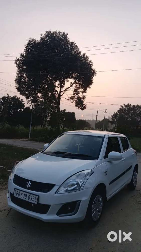 Maruti Suzuki Swift 2015 Diesel 77000 Km Driven