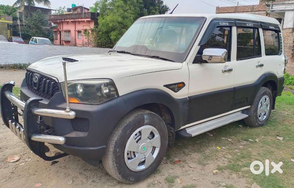 Mahindra Scorpio S4 9 Seater, 2014, Diesel