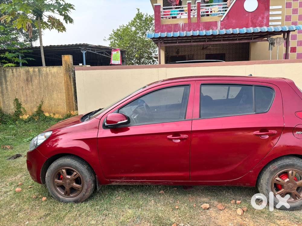 Hyundai Petrol Car 2010