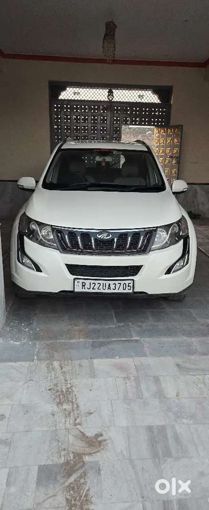 Mahindra Xuv500 2015 Diesel 97000 Km Driven