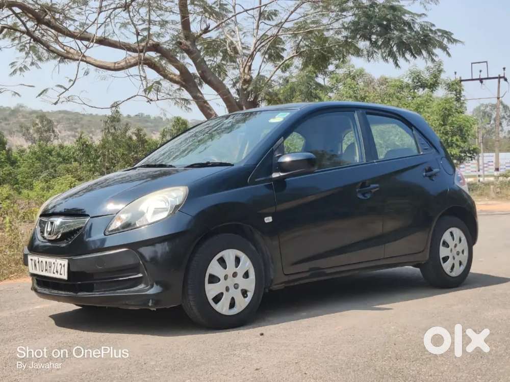 Honda Brio 2012 Petrol Well Maintained
