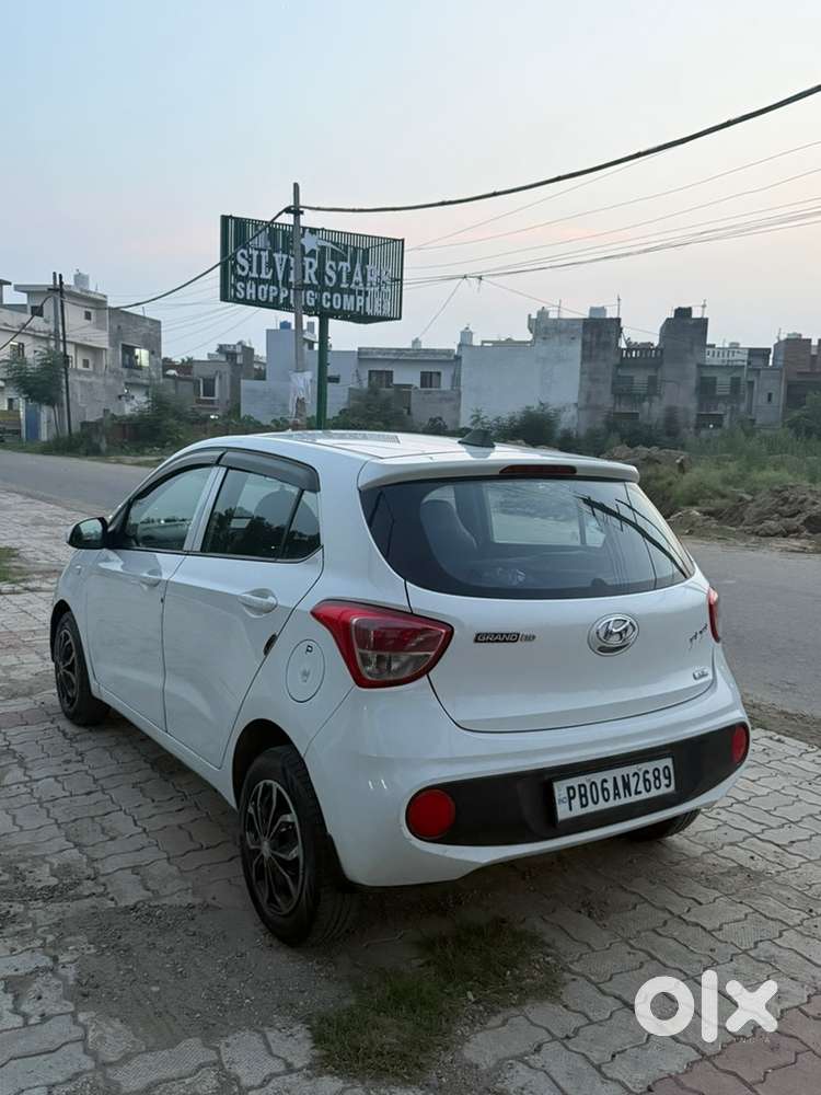 Hyundai Grand I10 2017 Petrol