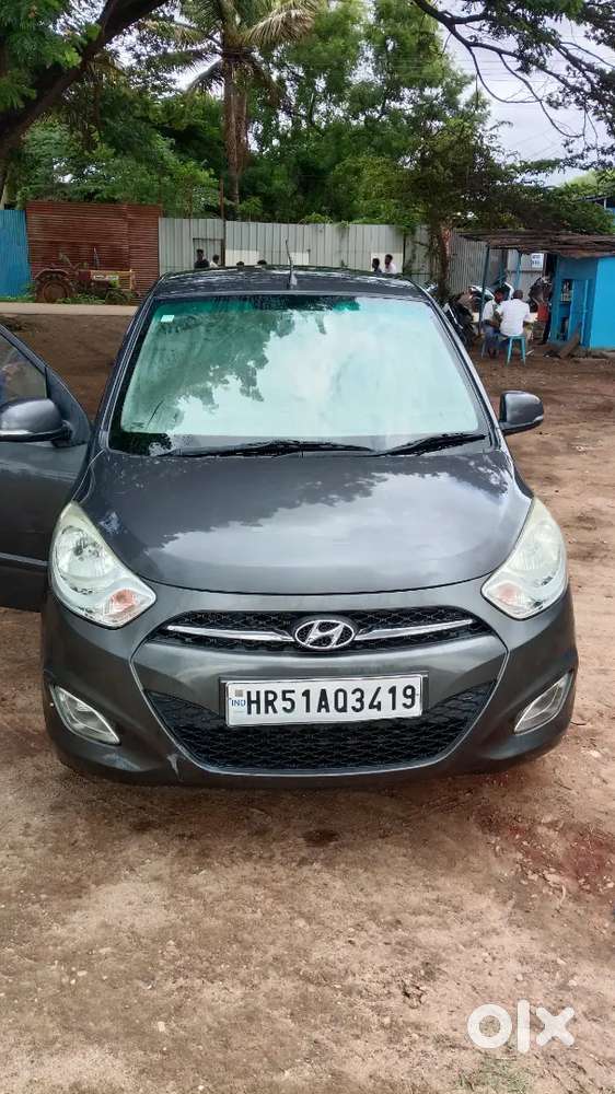 Hyundai I10 Sportz 2012 Km Driven