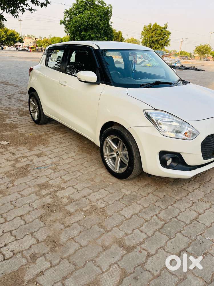 Maruti Suzuki Swift Vvt Vxi, 2021, Petrol