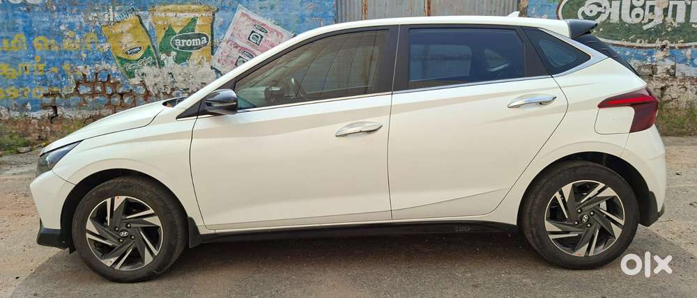 Hyundai I20 Asta (o) 1.2 Mt, 2022, Petrol