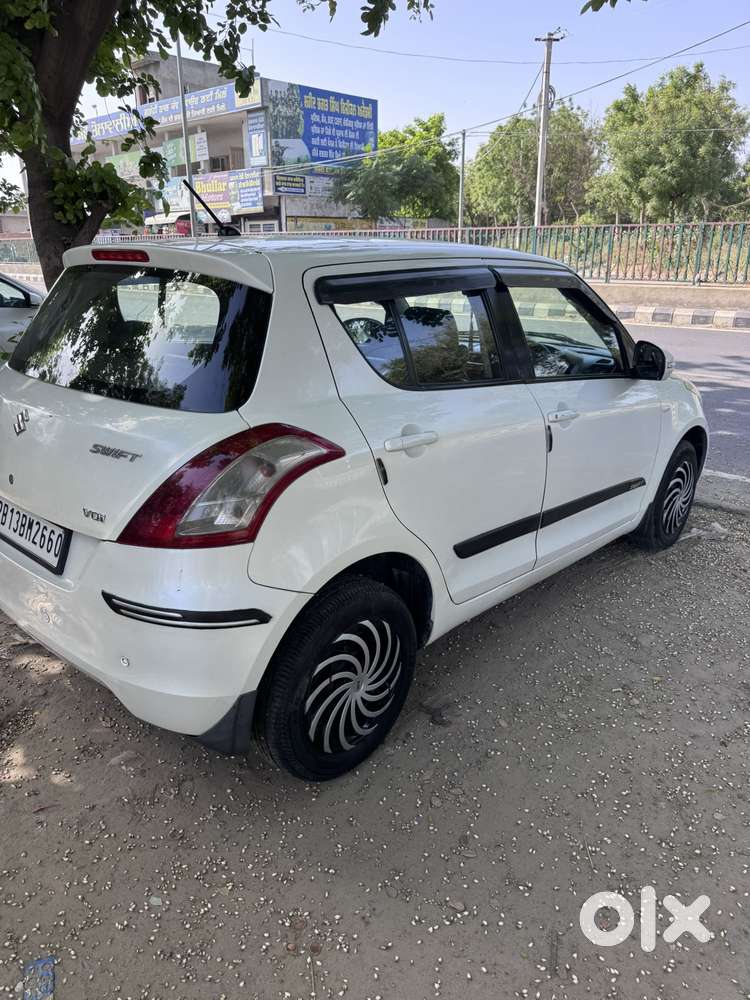 Maruti Suzuki Swift Ddis Vdi, 2015, Diesel