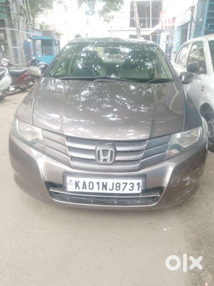 Honda City V Mt, 2011, Petrol