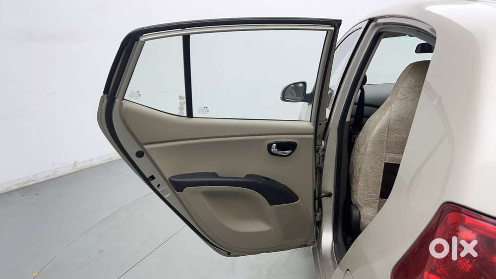 Hyundai I10 Sportz 1.2 Automatic Kappa2, 2012, Petrol